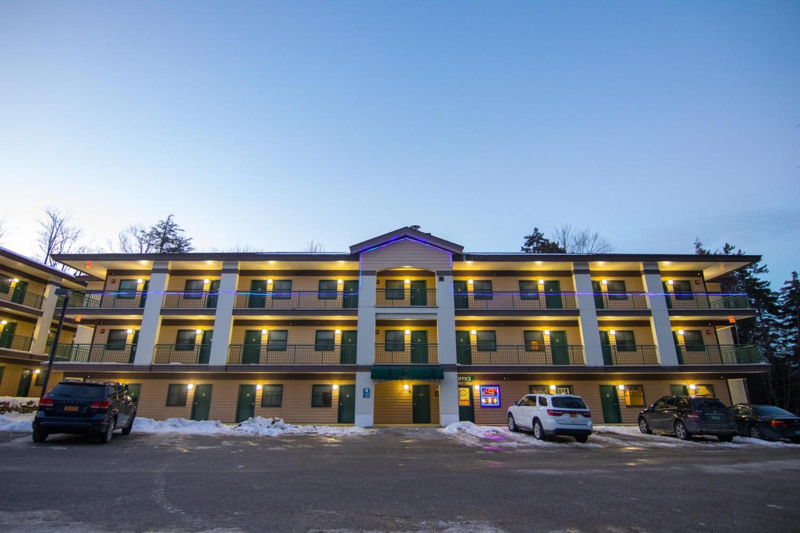Hillside Inn Main image 2